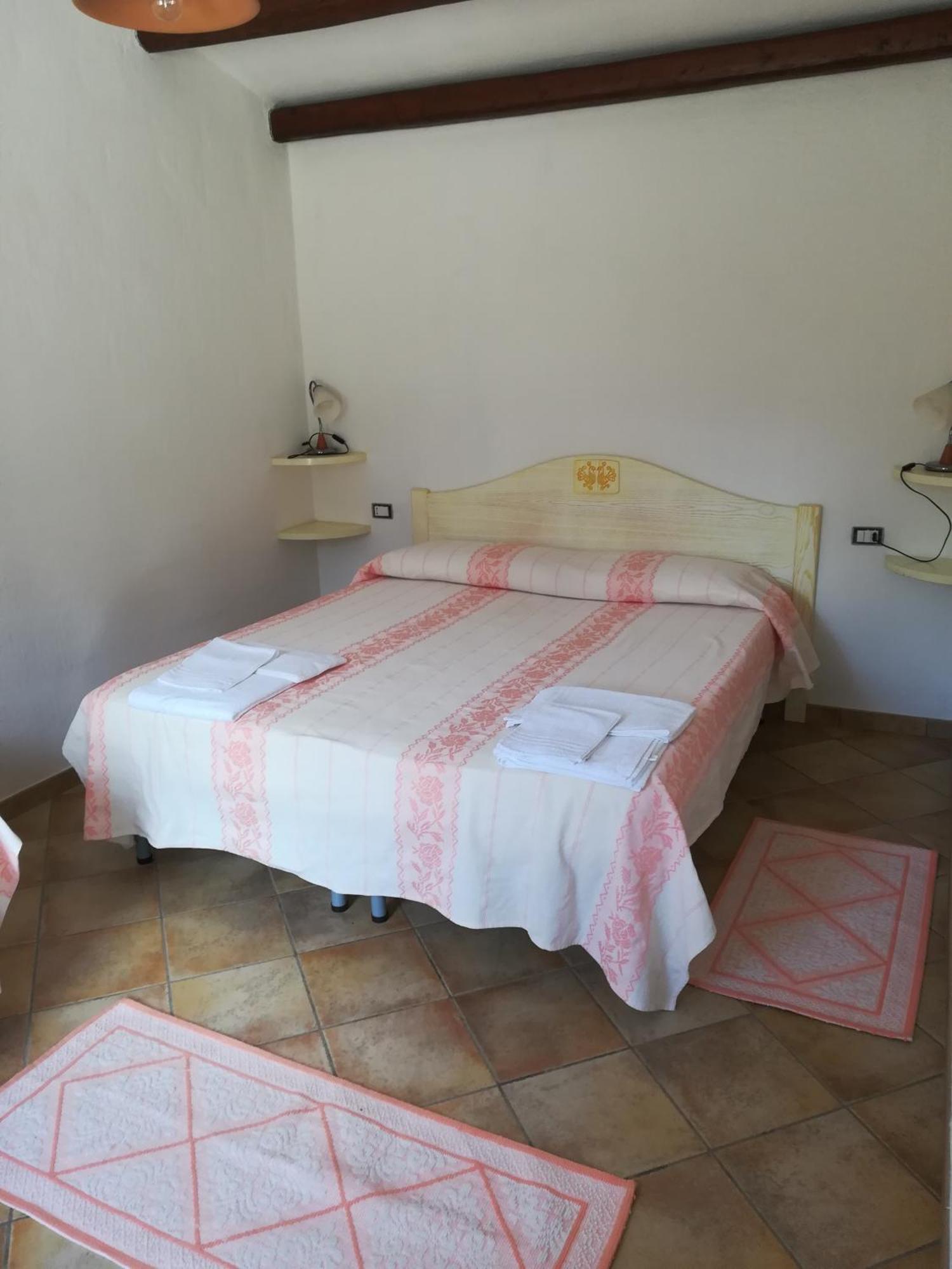 Tertenìa Agriturismo Donnolu חדר תמונה